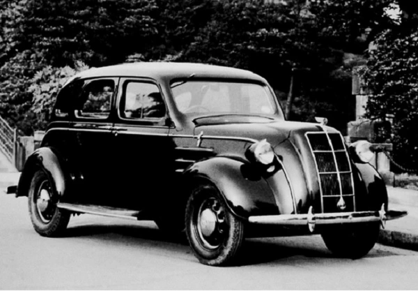İlk araba Toyota A1 1935