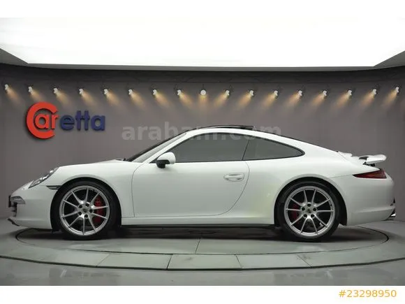 Porsche 911 Carrera 4S Image 6