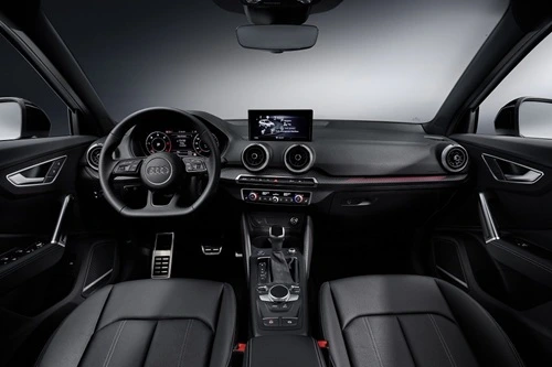 Audi Q2 İç Mekanı